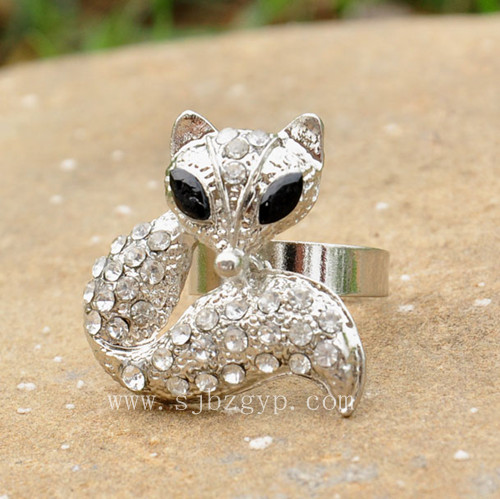 Fox ring